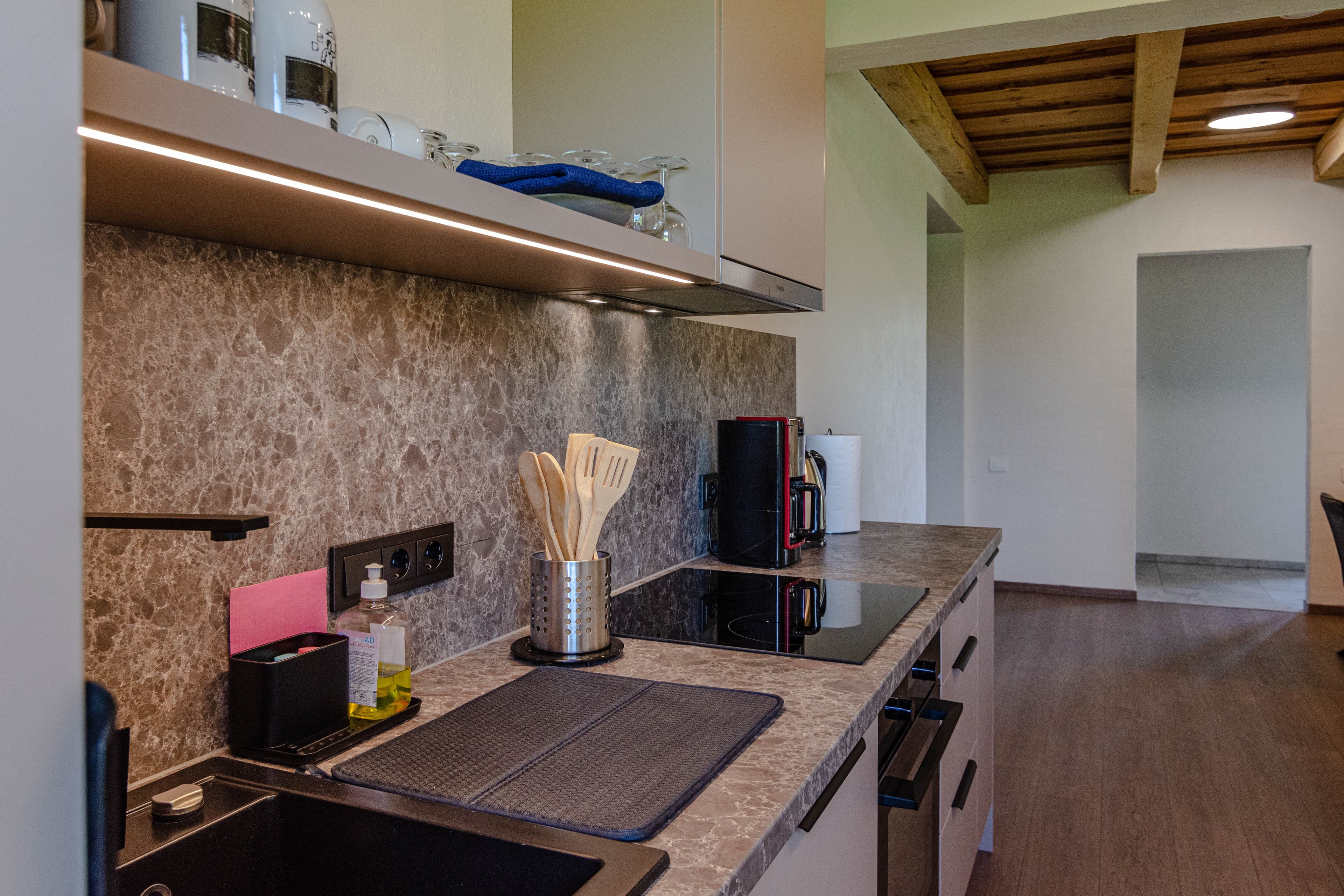 Four-Bedroom House — BEIGE